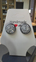 Handmade Styleandstone Metallic Silver Druzy Stud Earrings
